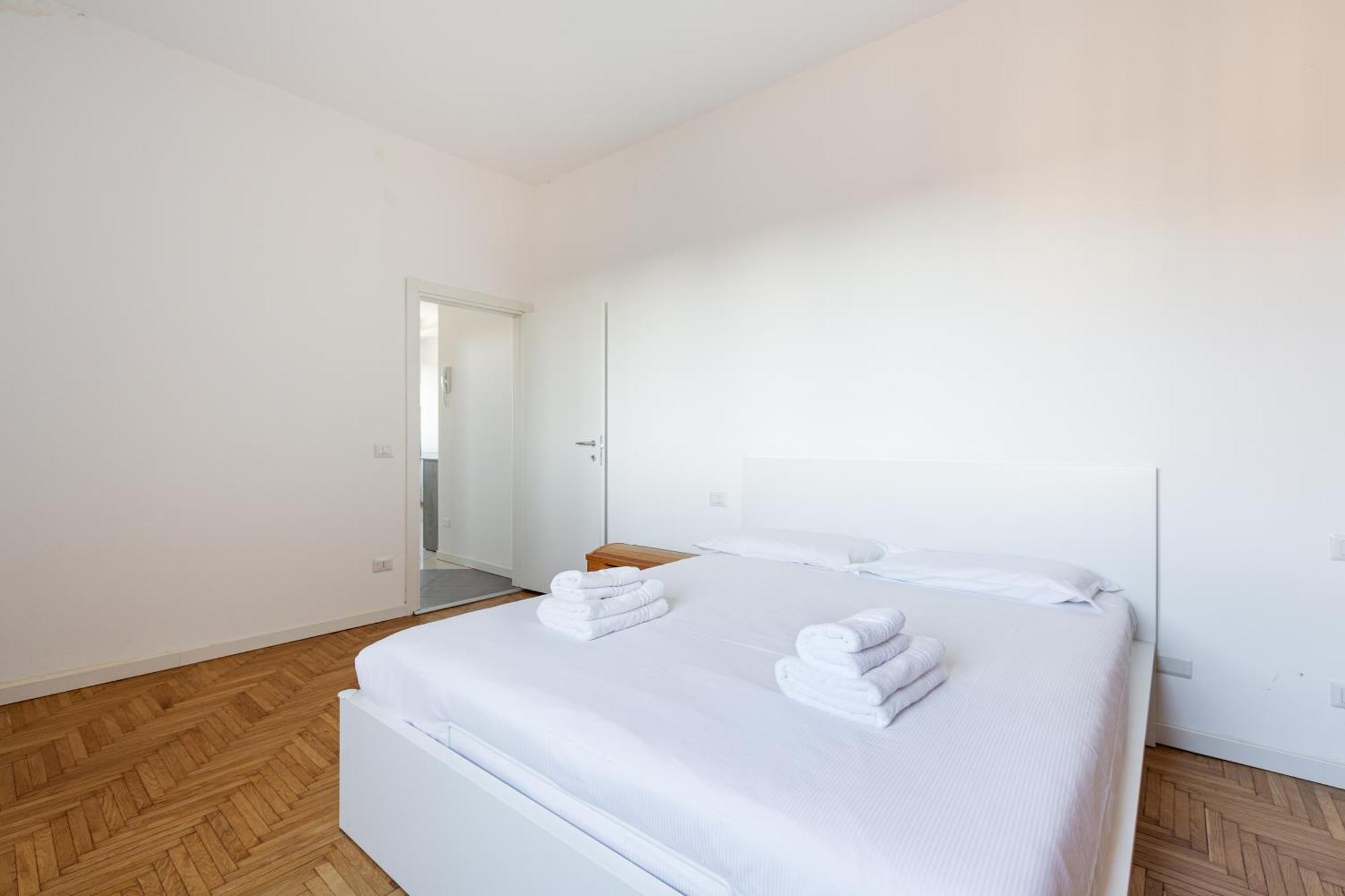 Elegant Milan Apartment In Restocco Area Zewnętrze zdjęcie